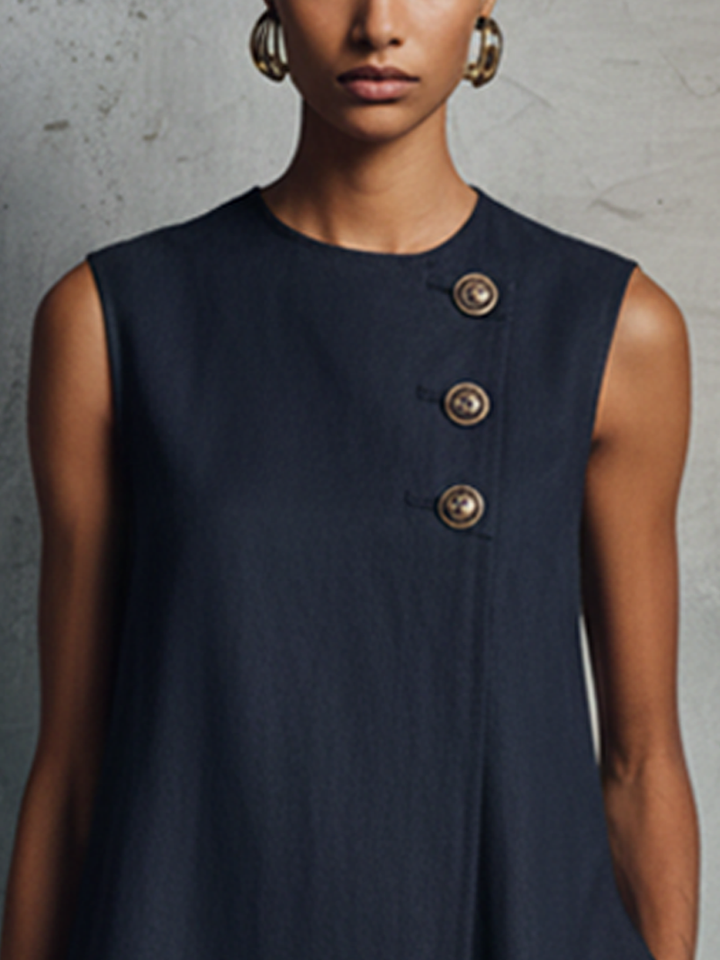 Diane | Robe trapèze sans manches à boutons dorés