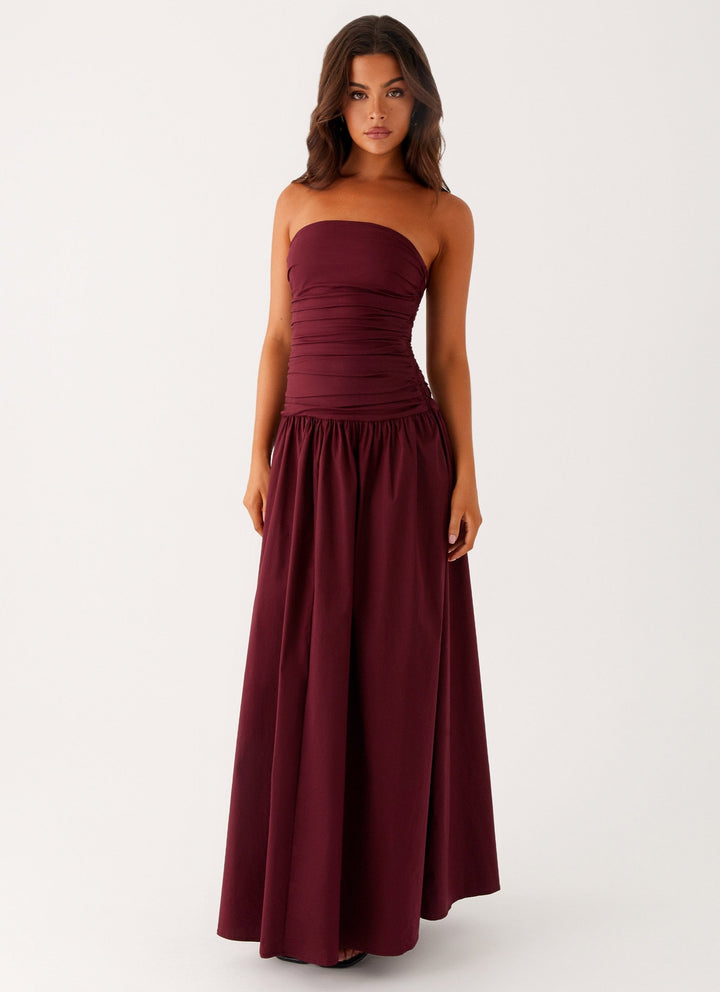 ÉLÉGANCE PURE – ROBE