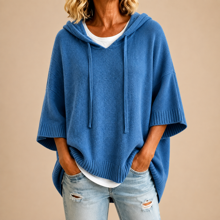 Renée | Pull poncho à capuche et manches courtes