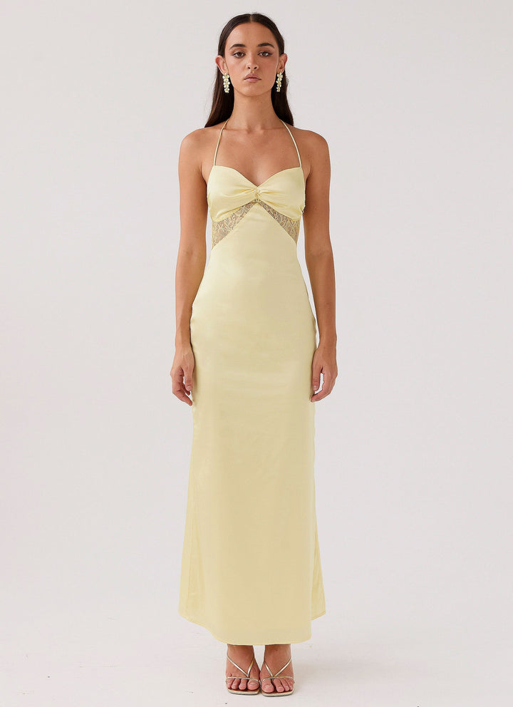 ÉTOILE SÉDUISANTE – ROBE LONGUE