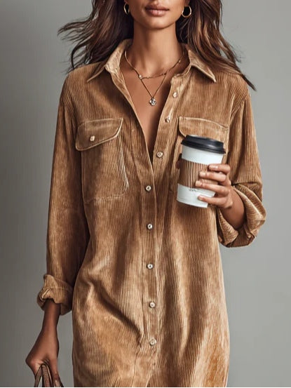 Lova | Robe moderne à la coupe décontractée
