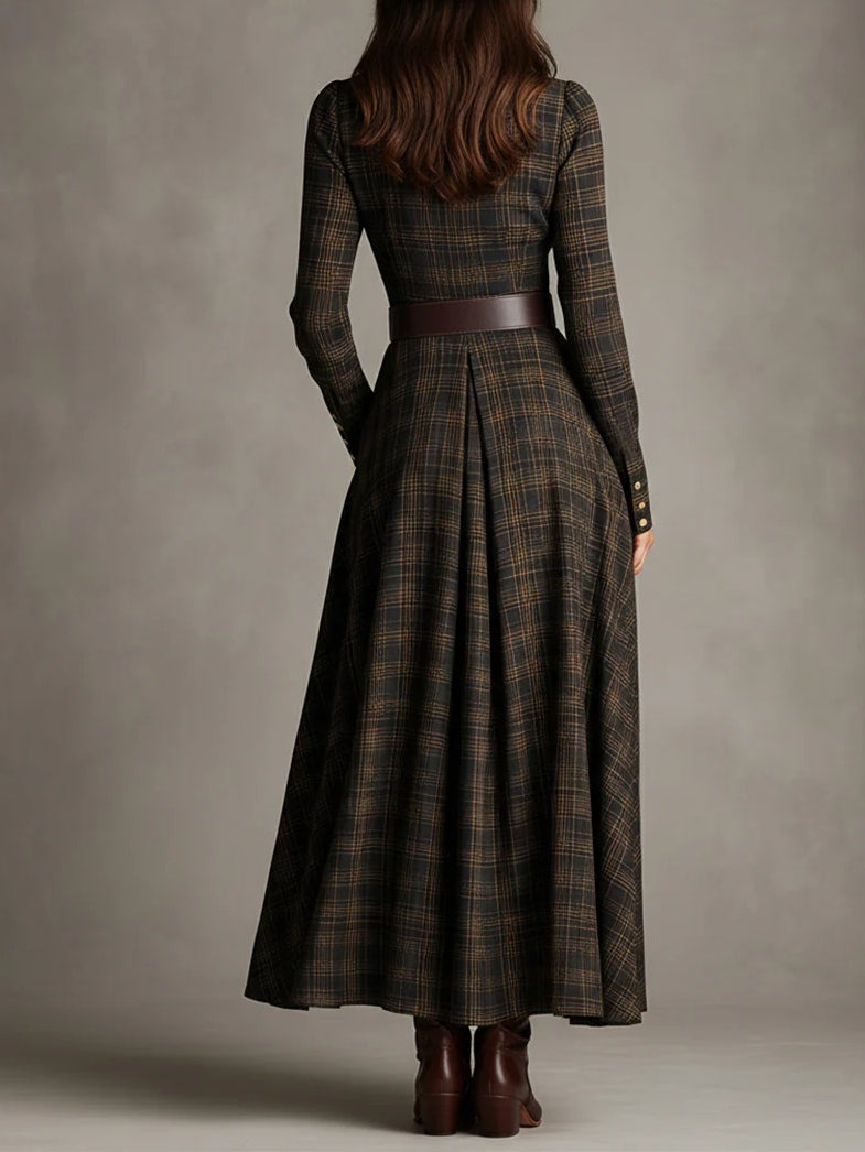 Robe chemise longue à carreaux avec ceinture assortie