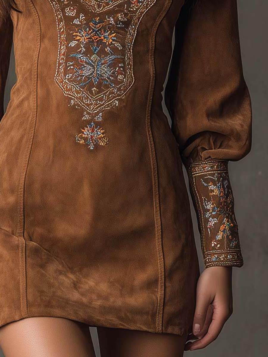 Robe courte effet suédine