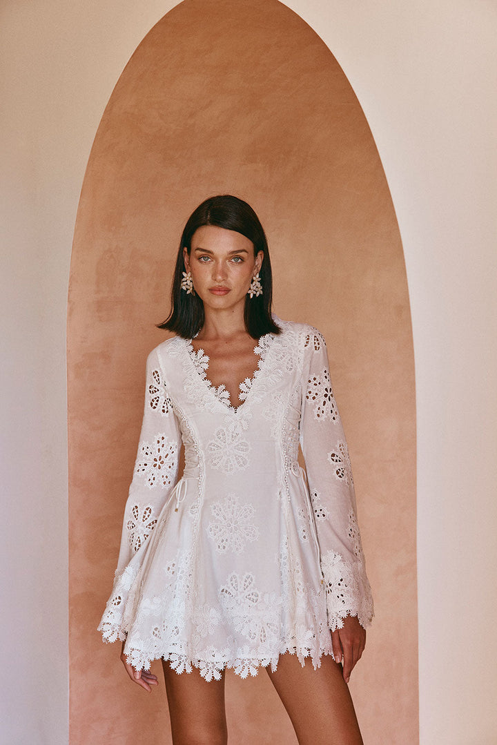 Aurélie™ | Robe en broderie