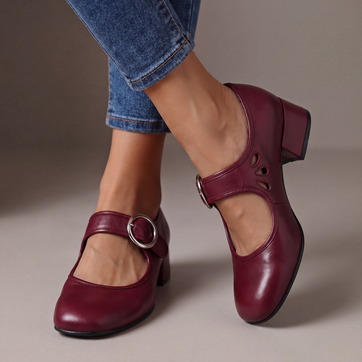Vivette | Escarpin rétro à lanière et talon carré