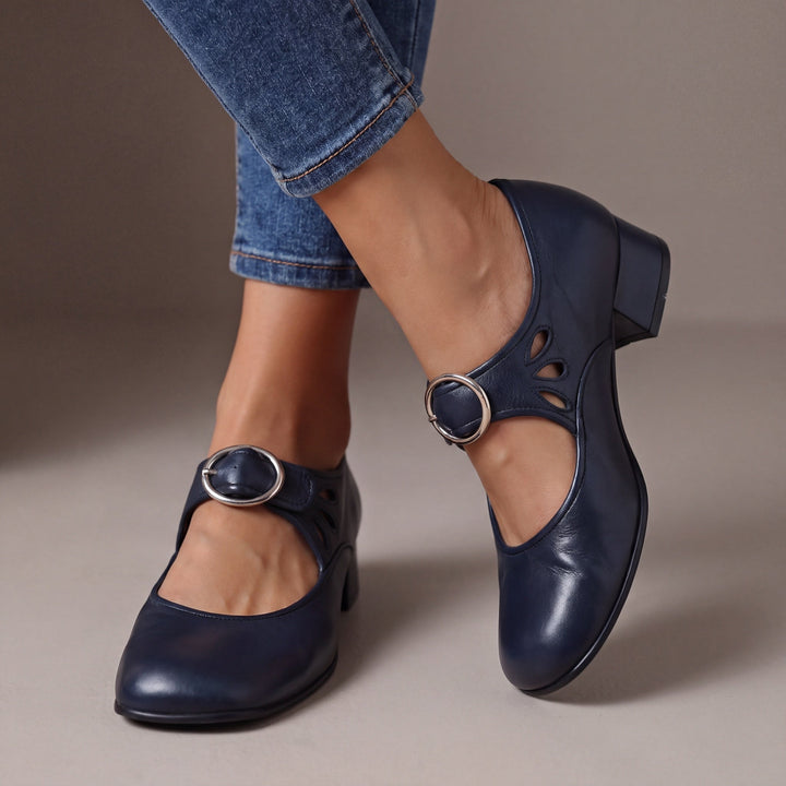 Vivette | Escarpin rétro à lanière et talon carré